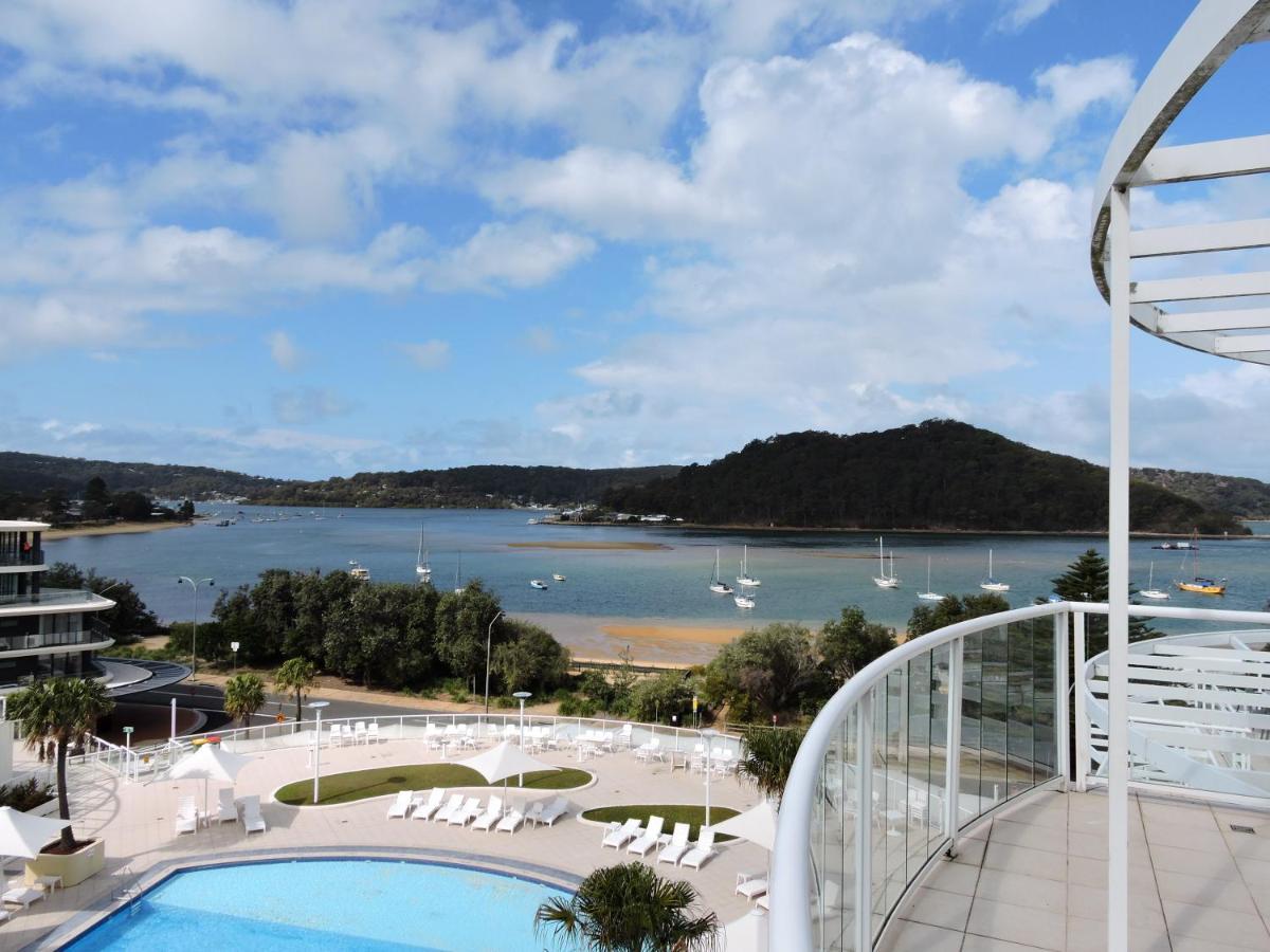 Base Holidays - Ettalong Beach Premium Apartments Екстер'єр фото