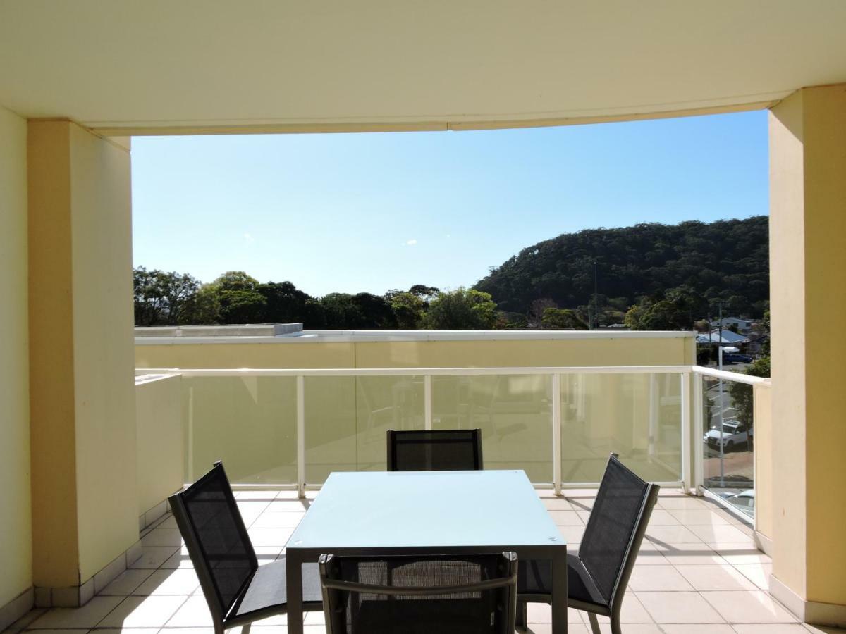 Base Holidays - Ettalong Beach Premium Apartments Екстер'єр фото